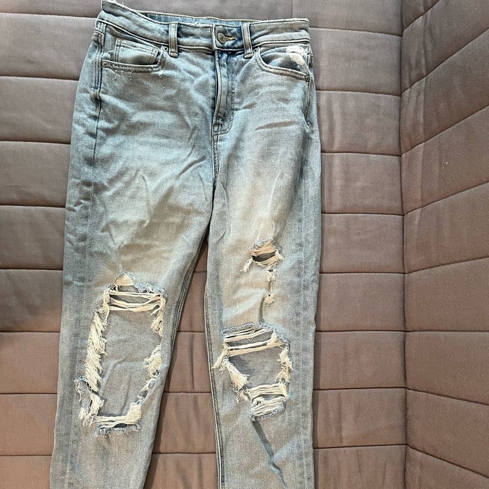 American Eagle Ripped Mom Jeans